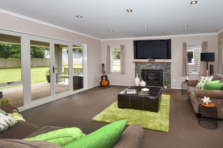 Photo of property in 5 Glencairn Place, Buckland, Pukekohe, 2677
