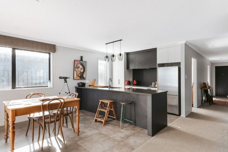 Photo of property in 16 Traverse Lane, Omokoroa, 3114