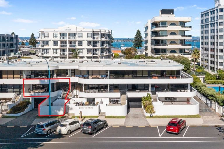Photo of property in 10 Marine Parade, Mount Maunganui, 3116