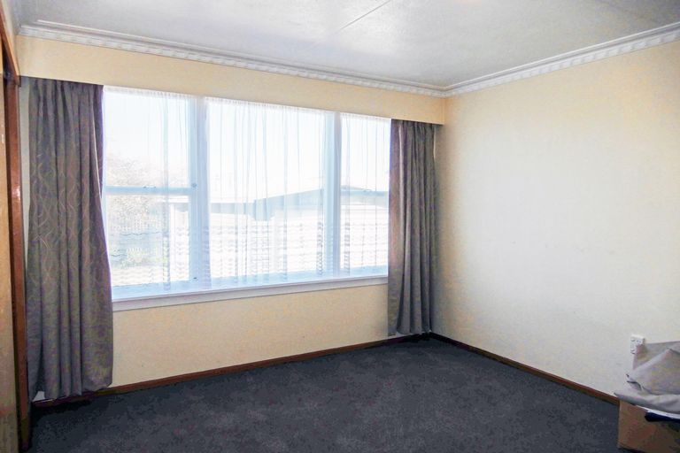 Photo of property in 17 Glendale Crescent, Holmes Hill, Oamaru, 9401