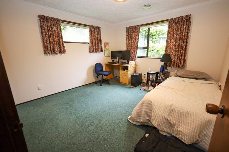 Photo of property in 71 Glenross Street, Glenross, Dunedin, 9011