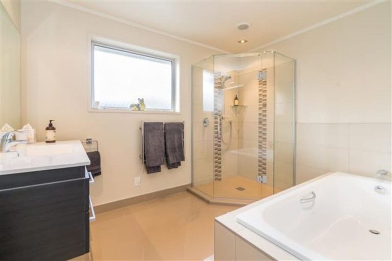 Photo of property in 42e Riccarton Road East, East Taieri, Mosgiel, 9024