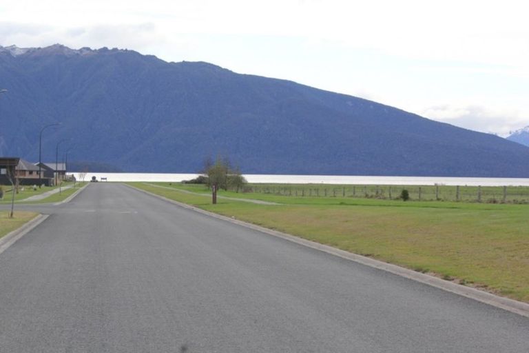 Photo of property in 27 South Arm Drive, Te Anau, 9600