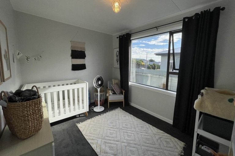 Photo of property in 34 Cargill Street, Waikiwi, Invercargill, 9810