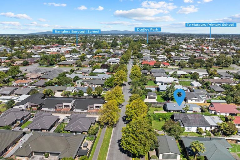 Photo of property in 35a Ayers Street, Rangiora, 7400