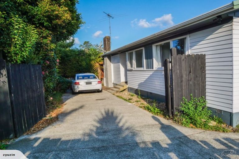 Photo of property in 21 Mcquarrie Avenue, Wattle Downs, Auckland, 2103