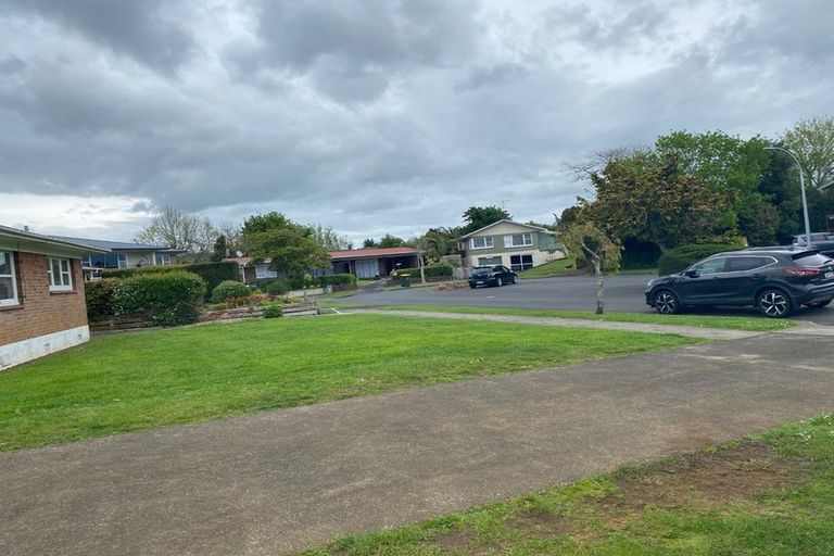 Photo of property in 2/22 Garden Terrace, Pukekohe, 2120