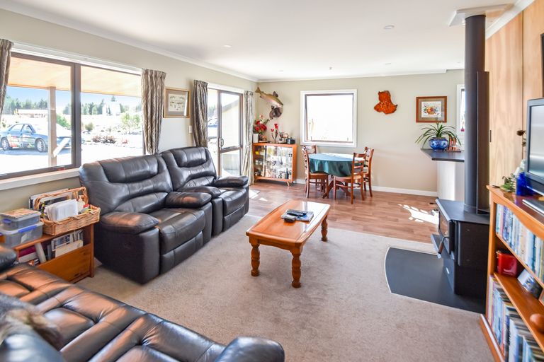 Photo of property in 1 Peak Drive, Twizel, 7901