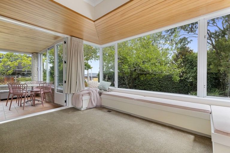 Photo of property in 94 Braid Road, St Andrews, Hamilton, 3200