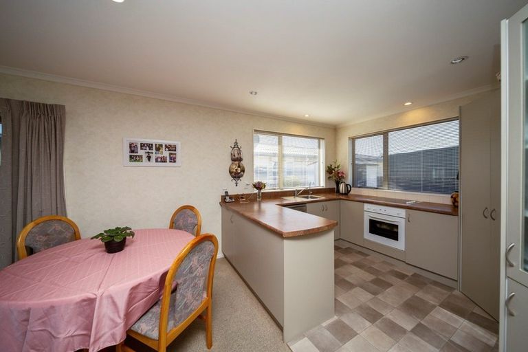 Photo of property in 134 Regan Street, Stratford, 4332