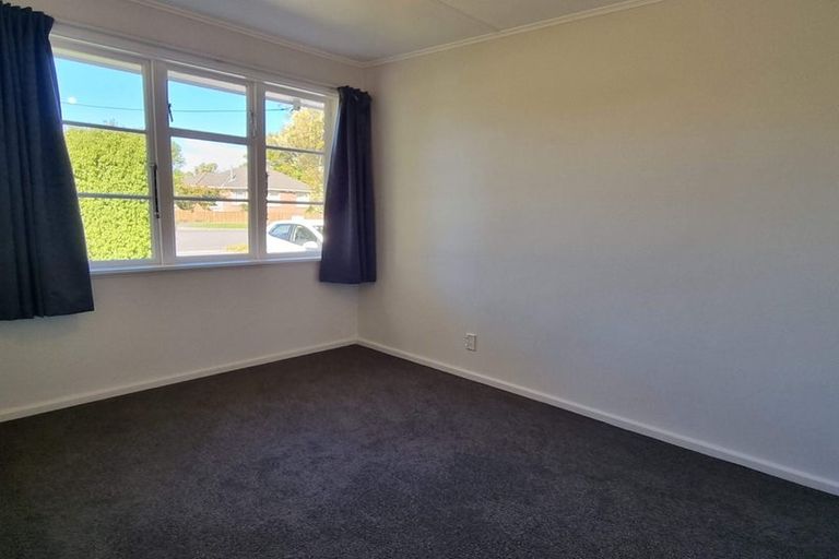 Photo of property in 55 Uxbridge Street, Redwood, Christchurch, 8051