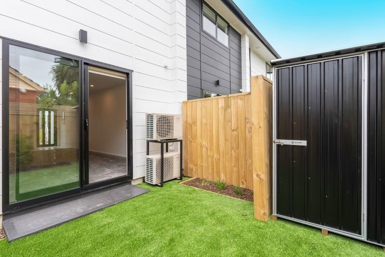 Photo of property in Riverena Flats, 377 Barbadoes Street, Christchurch Central, Christchurch, 8011