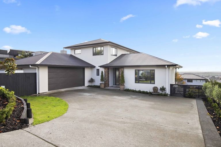 Photo of property in 10 Flynn Road, Pukekohe, 2120