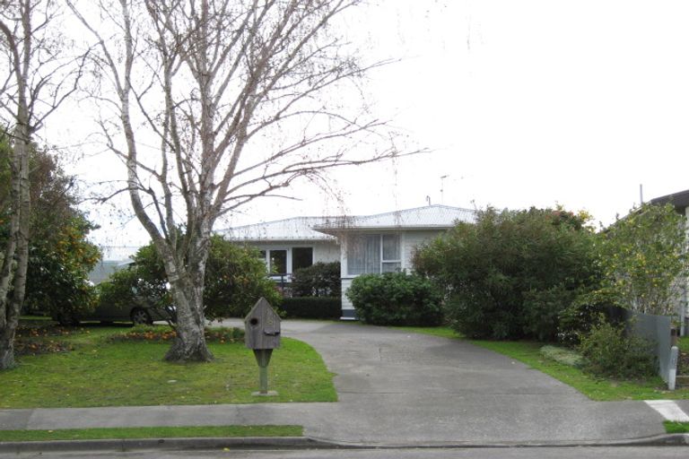 Photo of property in 8 Ireland Place, Pirimai, Napier, 4112
