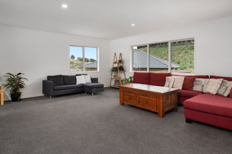 Photo of property in 16 Antrim Glade, Welcome Bay, Tauranga, 3175