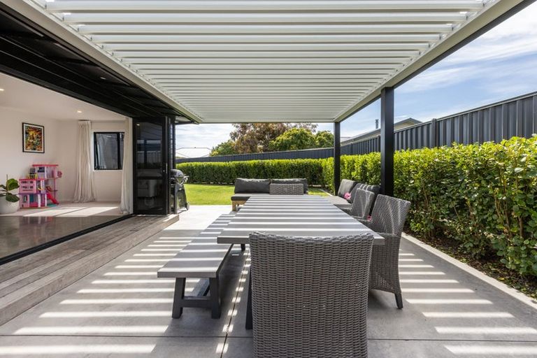 Photo of property in 140b Brookvale Road, Havelock North, 4130