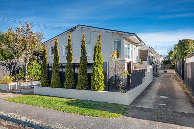 Photo of property in 2/19 Repton Street, Merivale, Christchurch, 8014