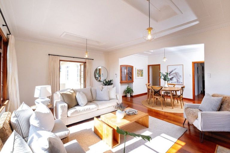 Photo of property in 22 Tainui Drive, Havelock North, 4130