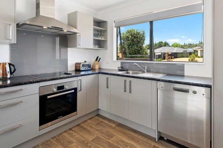 Photo of property in 6 Pukeko Street, Ruakaka, 0116