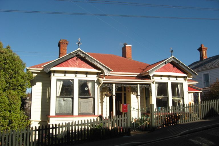 Photo of property in 5 Mosgiel Street, Mornington, Dunedin, 9011