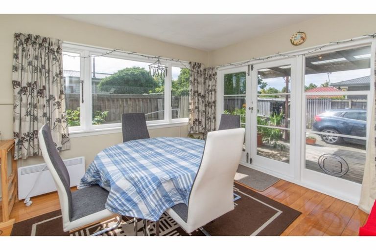 Photo of property in 1/19 Moreland Avenue, Papanui, Christchurch, 8053