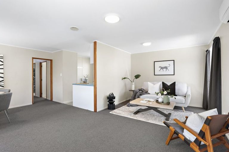 Photo of property in 20 Virgo Place, Glen Eden, Auckland, 0602