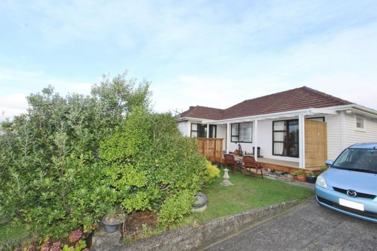 Photo of property in 13 Te Hiko Street, Takapuwahia, Porirua, 5022