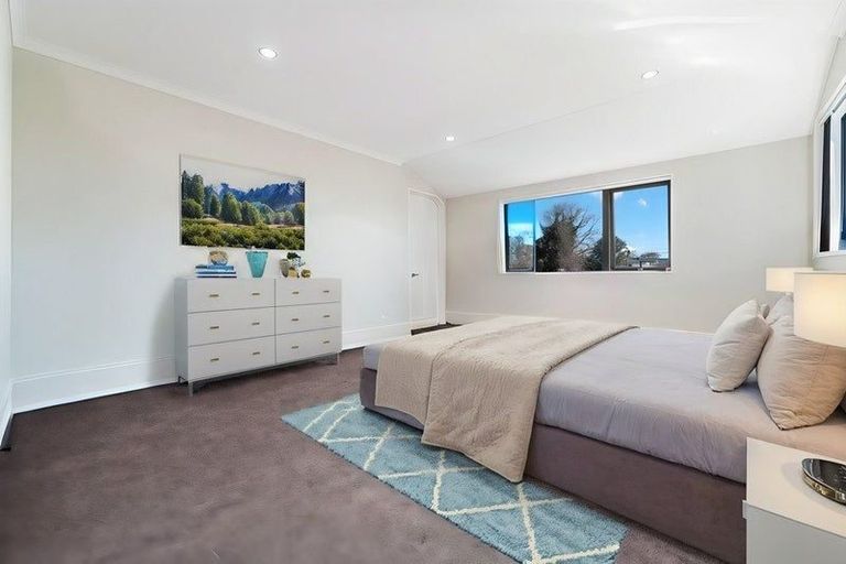 Photo of property in 45c Jellicoe Road, Manurewa, Auckland, 2102