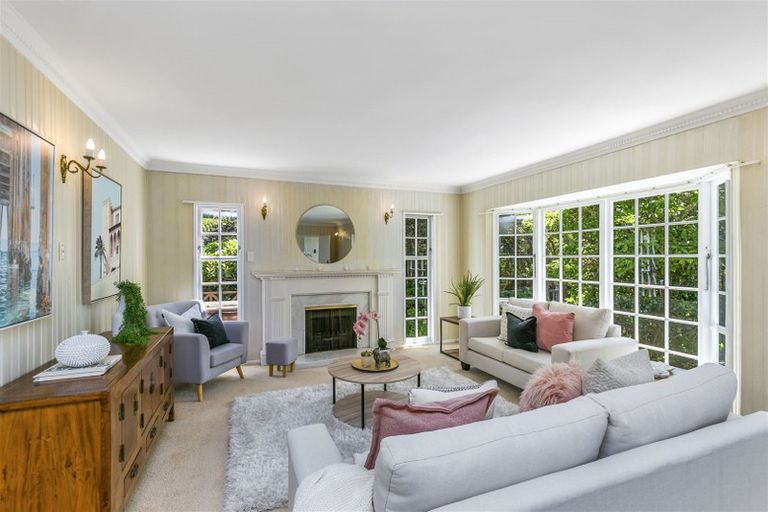 Photo of property in 32 Simla Crescent, Khandallah, Wellington, 6035