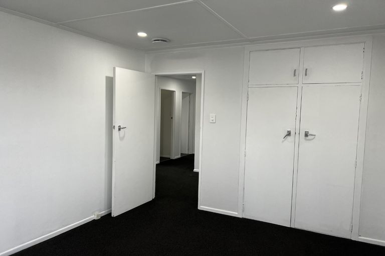 Photo of property in 16 Clyde Carr Crescent, Waimataitai, Timaru, 7910