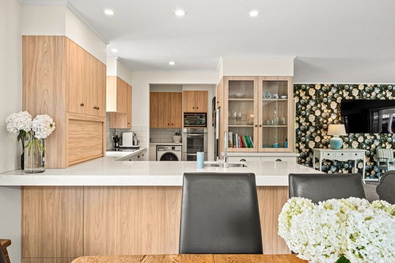 Photo of property in 4 Elva Dawson Place, Arrowtown, 9302