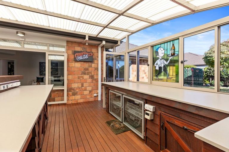 Photo of property in 562 Gloucester Road, Papamoa Beach, Papamoa, 3118