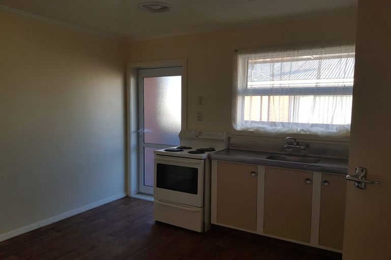 Photo of property in 2/480 Worcester Street, Linwood, Christchurch, 8011