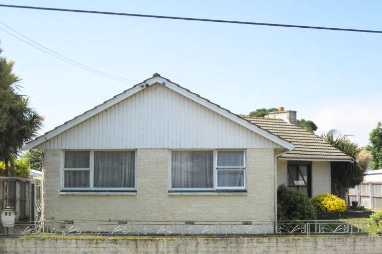 Photo of property in 14 Rowses Road, Aranui, Christchurch, 8061