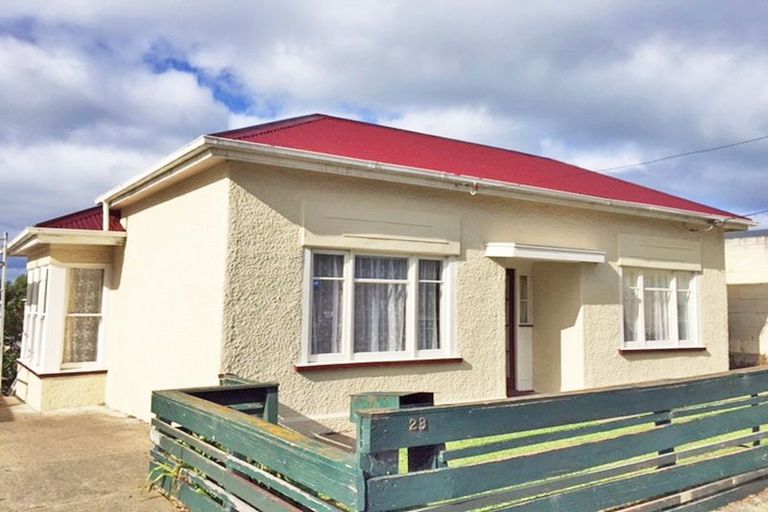 Photo of property in 23 Wharfe Street, South Hill, Oamaru, 9400