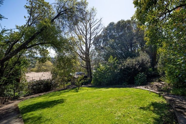 Photo of property in 16 Allan Street, Nelson South, Nelson, 7010