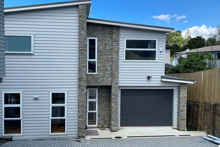Photo of property in 62a Vandeleur Avenue, Birkdale, Auckland, 0626