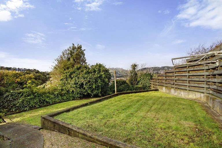 Photo of property in 1a Woodstock Terrace, Tawa, Wellington, 5028