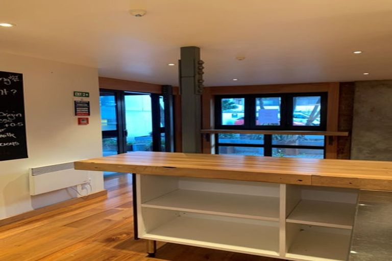 Photo of property in 2/26 Egmont Street, Te Aro, Wellington, 6011