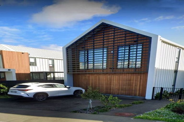 Photo of property in 8 Marlborough Crescent, Hobsonville, Auckland, 0616