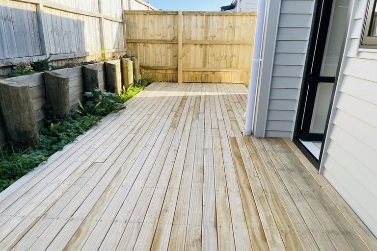 Photo of property in 17a Poruru Close, Papakura, 2110