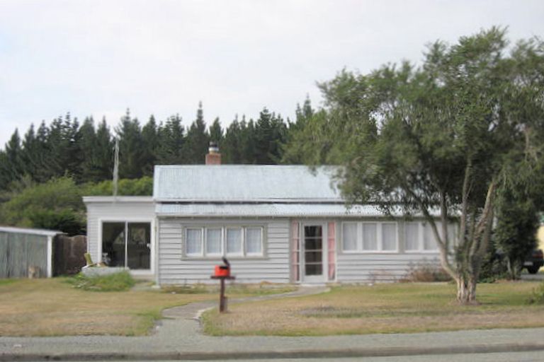 Photo of property in 9 Edward Street, Waimate, 7924