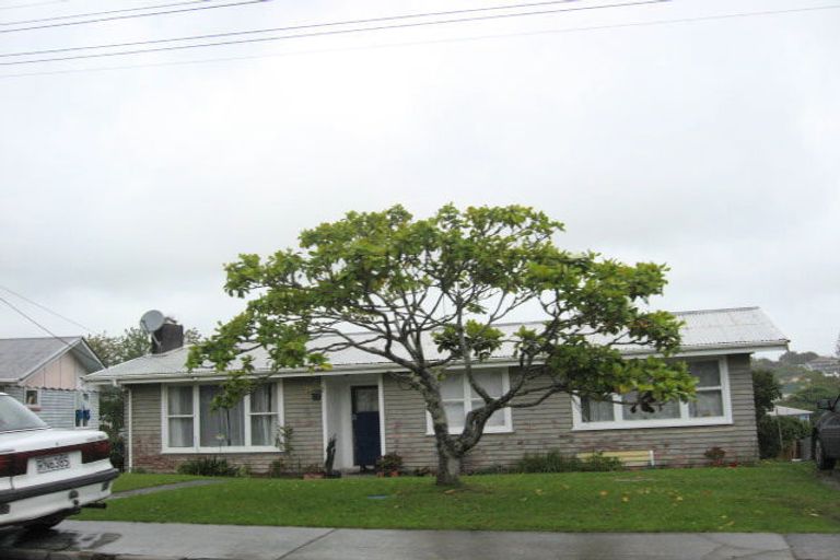 Photo of property in 53 Clotworthy Crescent, Onerahi, Whangarei, 0110