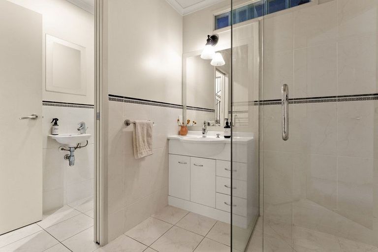 Photo of property in 26 Roderick Street, Otumoetai, Tauranga, 3110