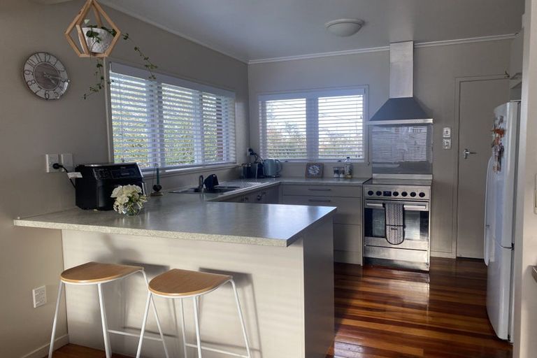 Photo of property in 1/15 Northboro Road, Hauraki, Auckland, 0622