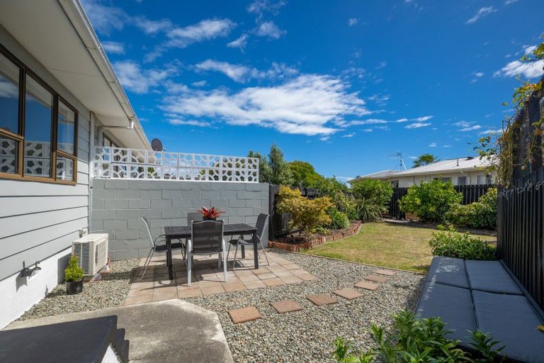 Photo of property in 2/7 Jellicoe Avenue, Stoke, Nelson, 7011