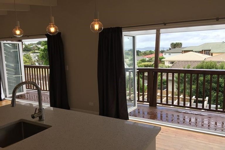 Photo of property in 686a Whangaparaoa Road, Stanmore Bay, Whangaparaoa, 0932