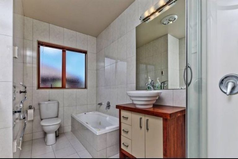 Photo of property in 21 Joy Street, Albany Heights, Auckland, 0632