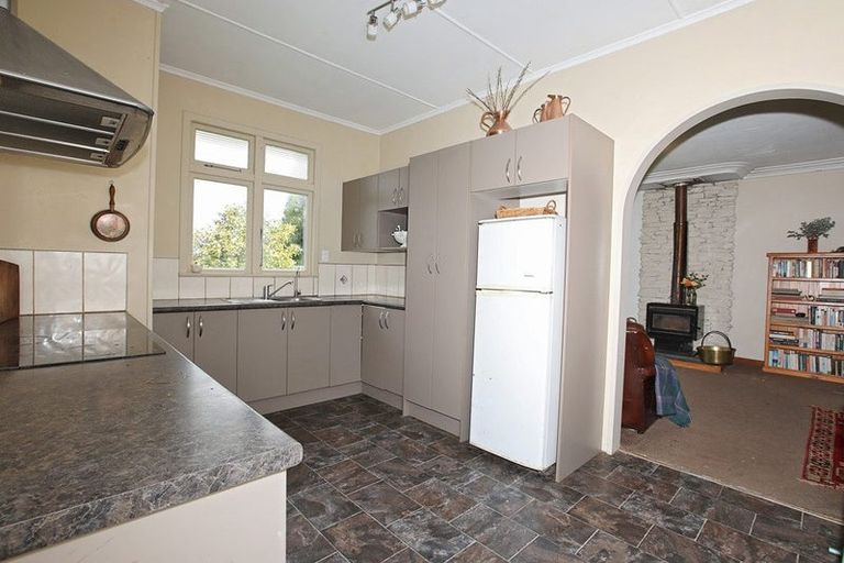 Photo of property in 2272 Ohai-clifden Highway, Orawia, Otautau, 9682