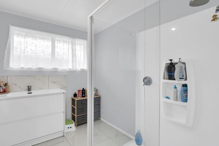 Photo of property in 2 Hampton Place, Springvale, Whanganui, 4501